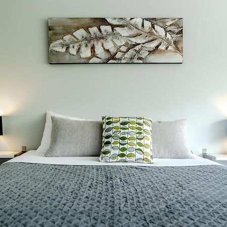 Birches Serviced Apartments Мельбурн Экстерьер фото