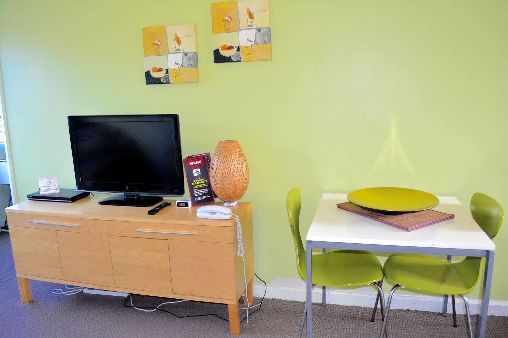 Birches Serviced Apartments Мельбурн Экстерьер фото
